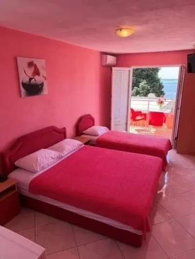 Studio #6, Apartmani Leković