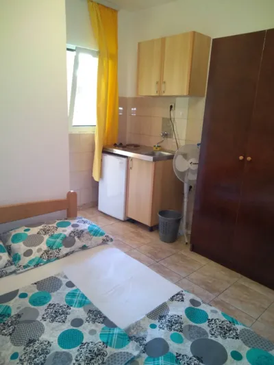 Studio #6, Apartmani Vito