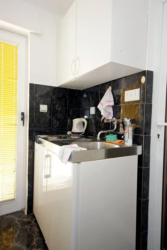 Apartmani Kruna Jovanovic, Studio #1, Sutomore