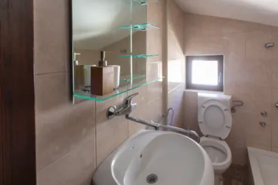 Magnolija sobe i apartmani, Apartman #2, Sutomore