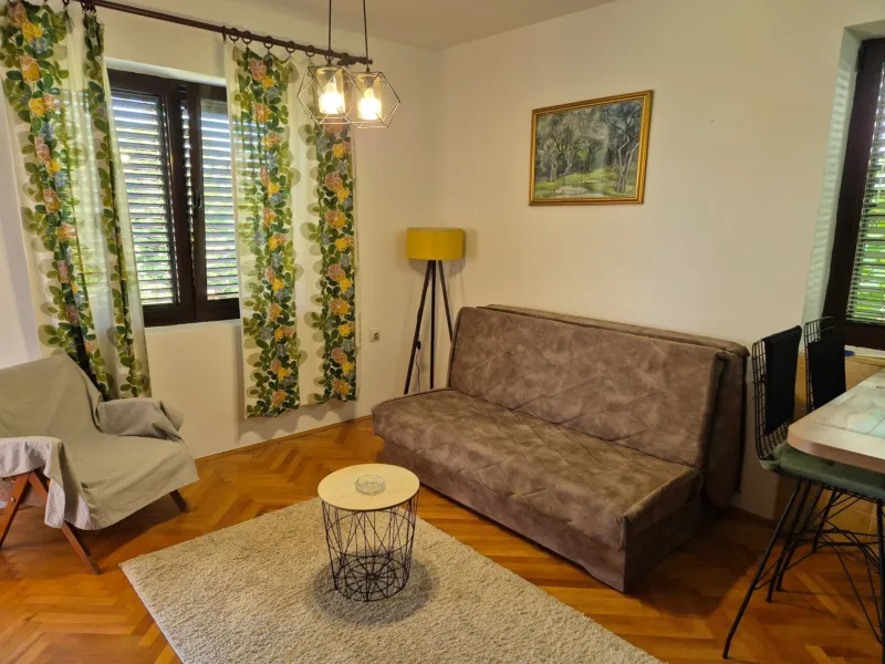 Apartmani Kristina, Apartman #4, Sutomore